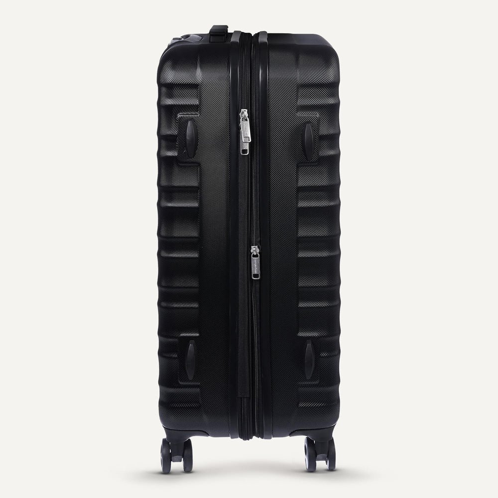 26" Hardside Medium Checked Luggage, Expandable For Up to 15% More Space, With Scratch-Resistant Surface, Four Multi-directional Wheels, Black