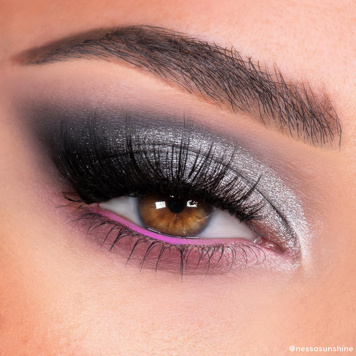 Stone Cold Fox Eyeshadow Palette - 30 Pan Cool Tone Eye Makeup Palette with Matte & Metallic Finishes - High-Pigment Eye Makeup with a Long-Wearing Formula (1.16 oz)